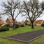 Beautiful 1 Hr 45 Min From Paris Villa