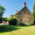 Beautiful 1 Hr 45 Min From Paris Villa