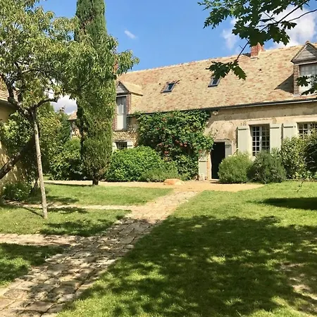 Beautiful 1 Hr 45 Min From Paris *