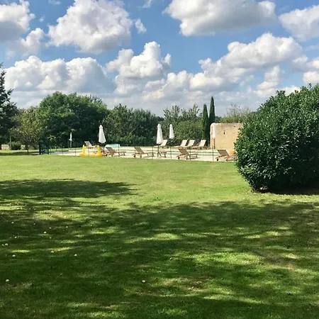 Beautiful 1 Hr 45 Min From Paris Villa