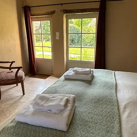 Beautiful 1 Hr 45 Min From Paris Villa *