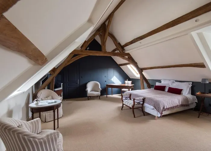 Beautiful 1 Hr 45 Min From Paris