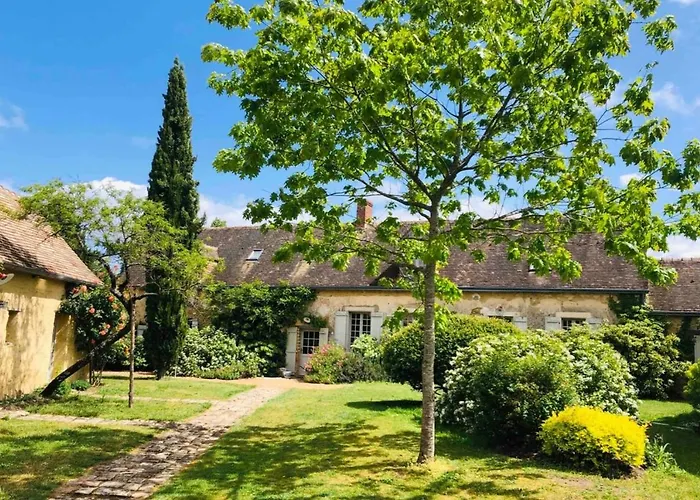 Beautiful 1 Hr 45 Min From Paris Surfonds