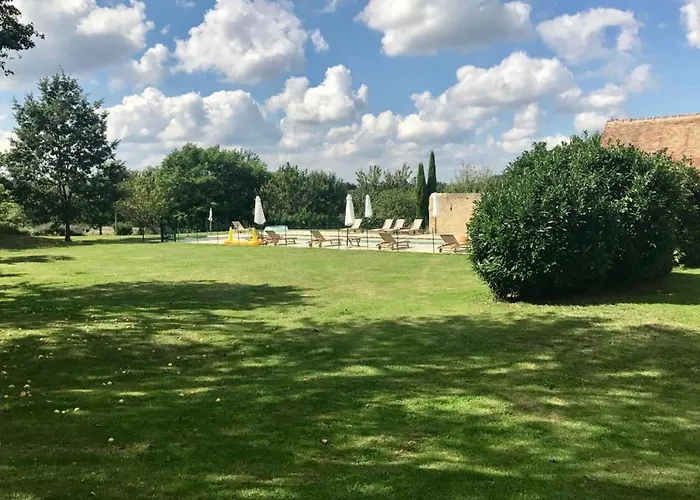 Beautiful 1 Hr 45 Min From Paris ヴィラ